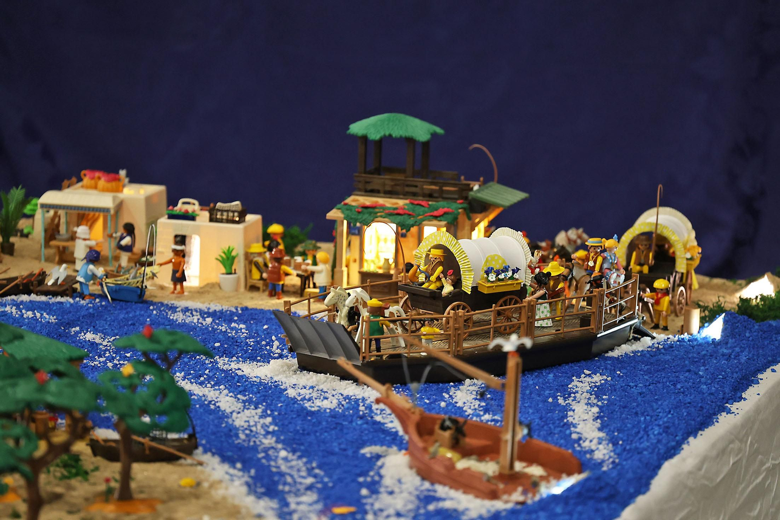 Imágenes del Belén de Playmobil más grande del mundo dedicado al Rocío