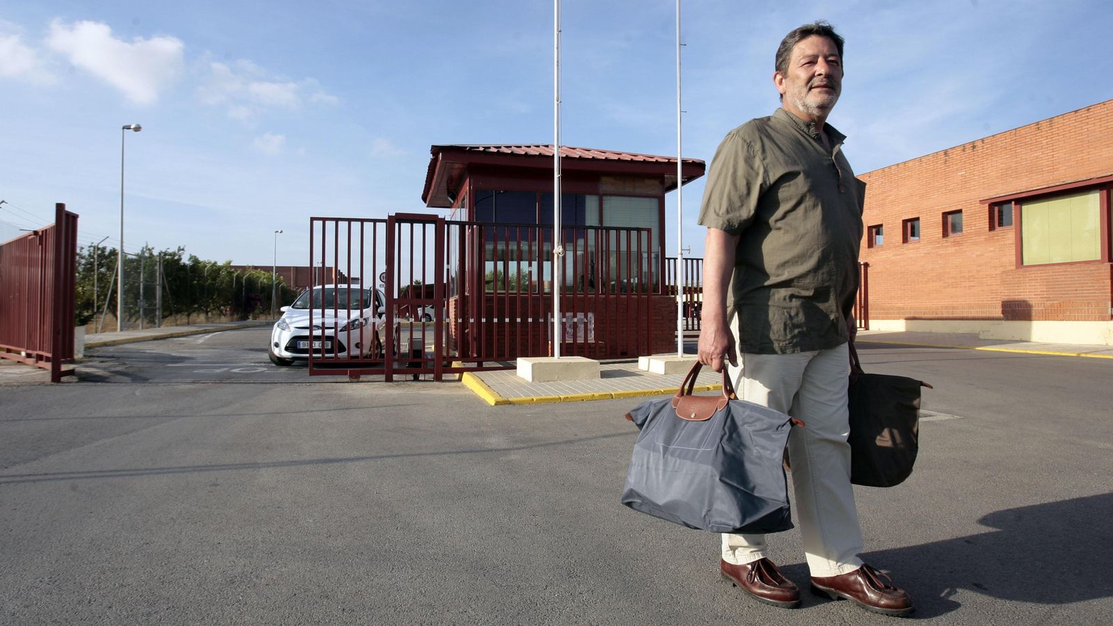 Javier Guerrero cuando salió por segunda vez de la cárcel de Sevilla-I.