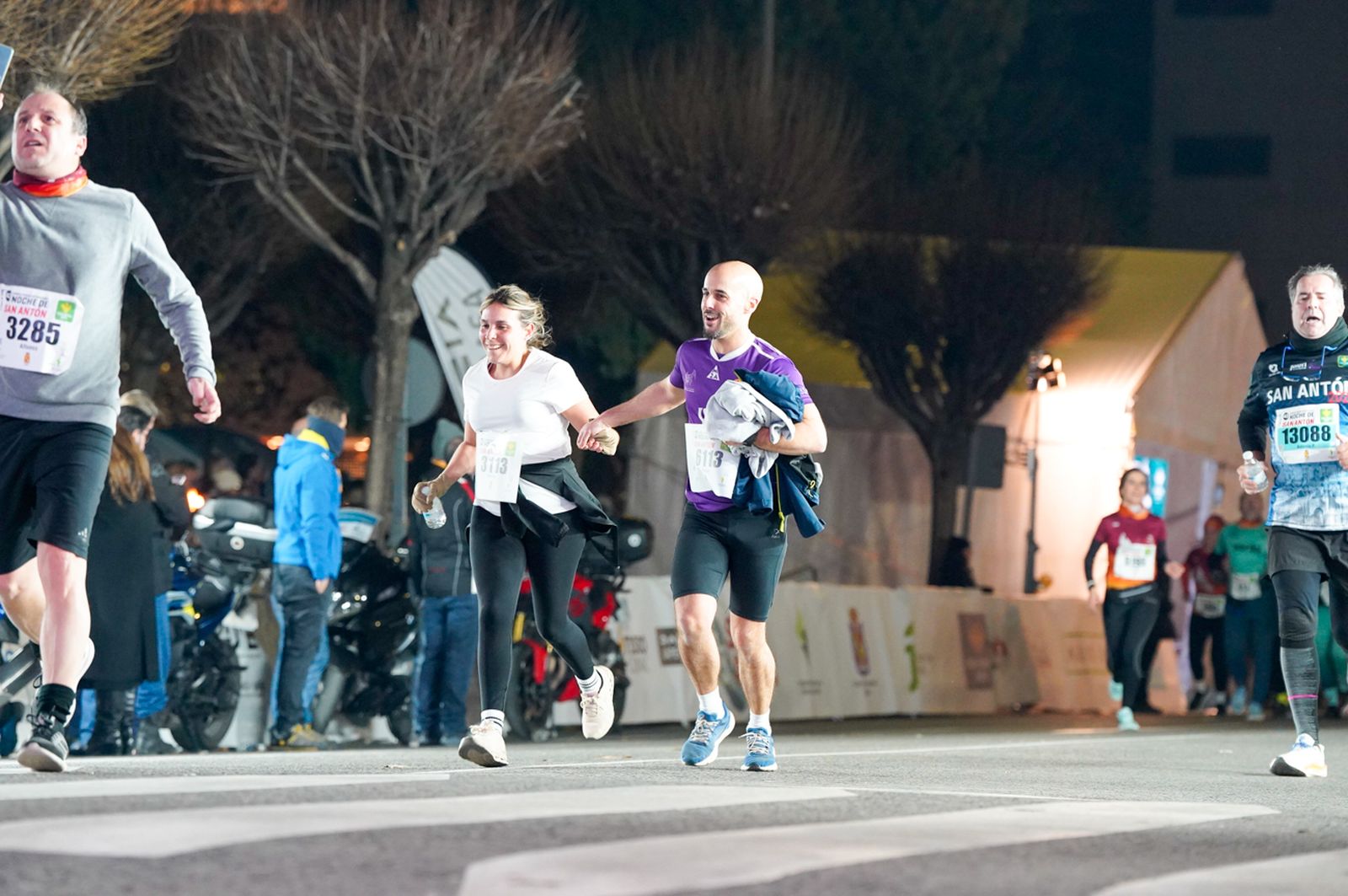 En imágenes: búscate en tu llegada a meta de la Carrera de San Antón 2026 (3)