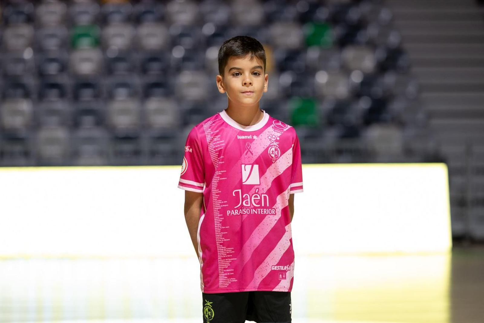 La puesta de largo de las secciones del Jaén Paraíso Interior FS