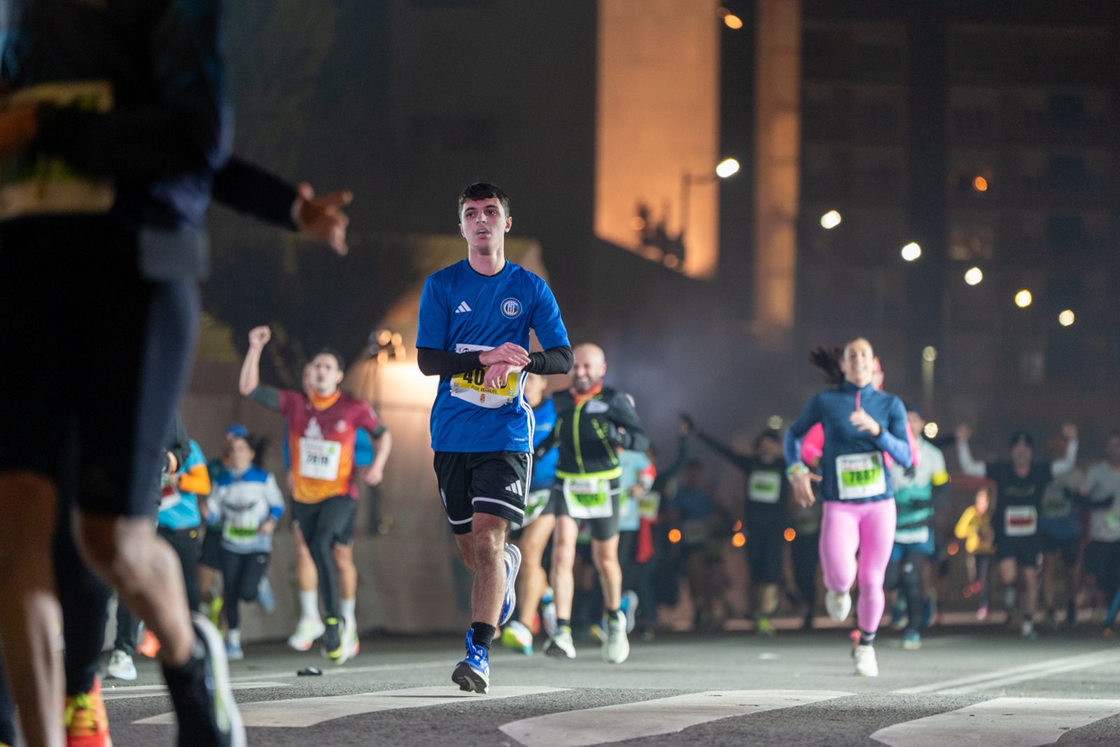 En imágenes: búscate en tu llegada a meta de la Carrera de San Antón 2026 (7)