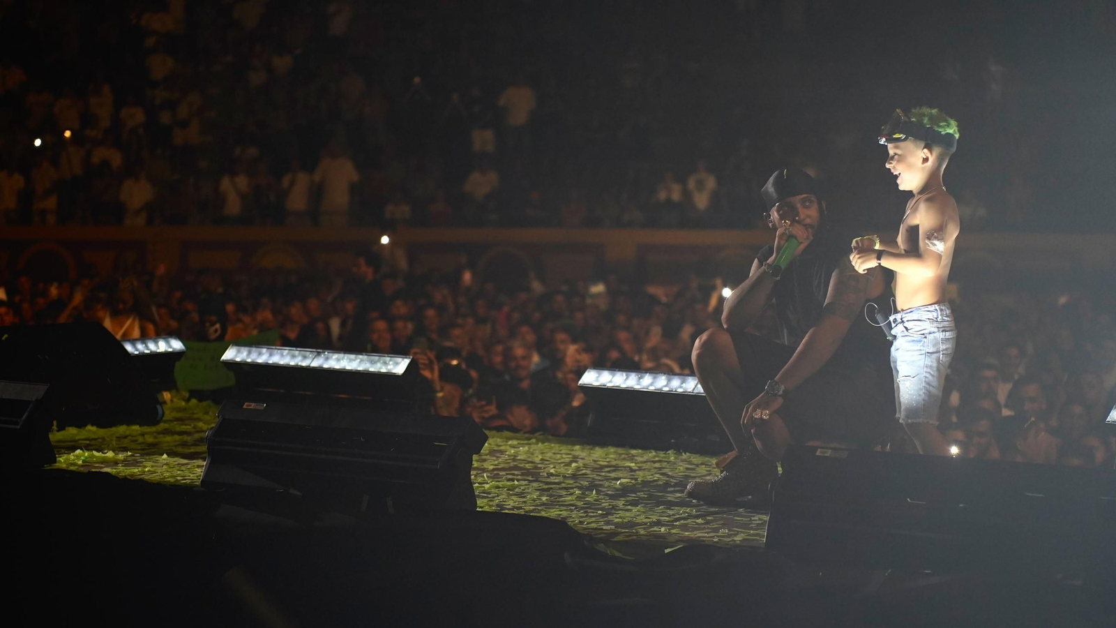 El concierto de JC Reyes en el Cabaret Festival de Algeciras, en imágenes