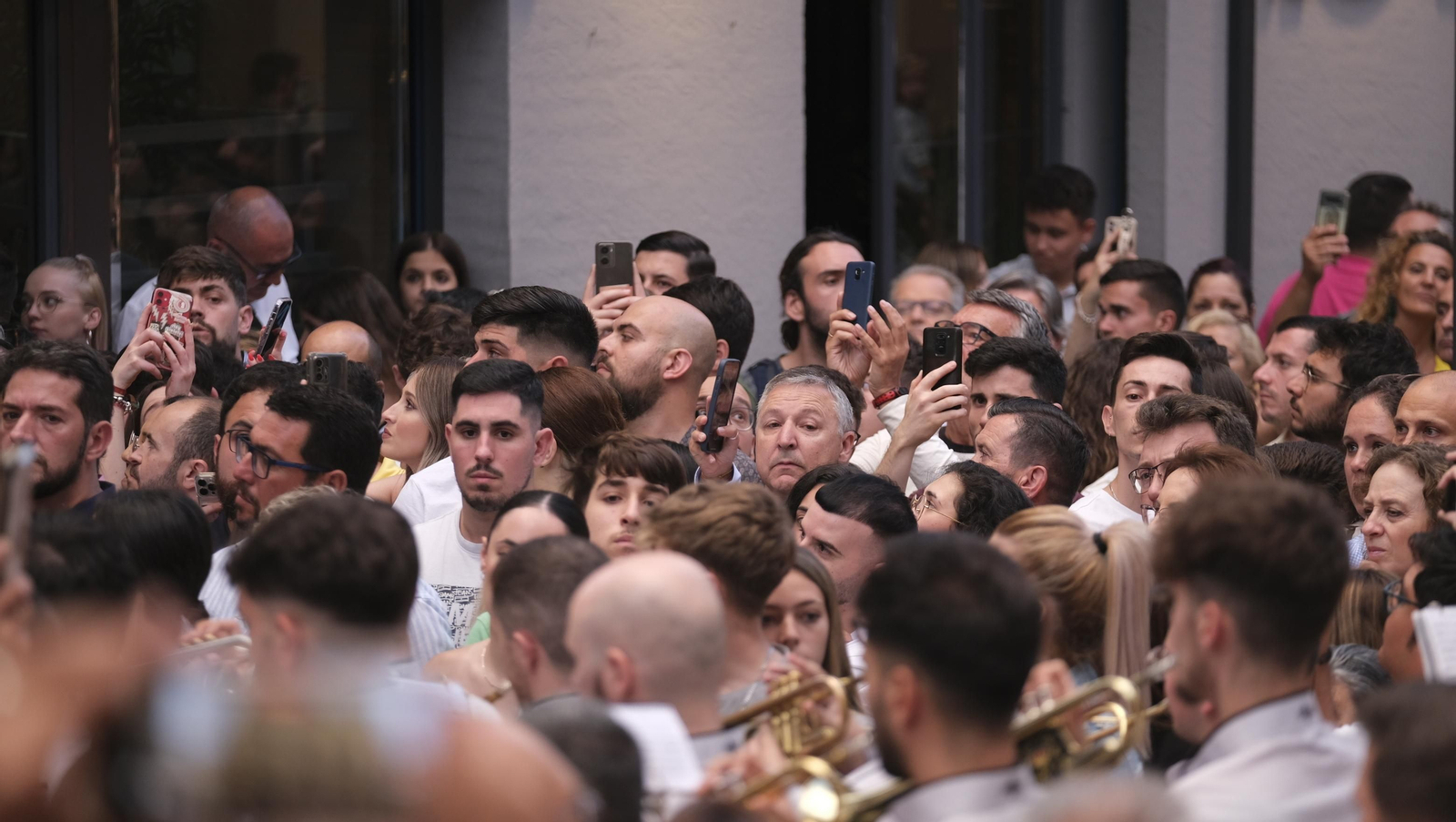 Imágenes de la salida extraordinaria de Jesús Cautivo de Medinaceli, por su 75 aniversario, Almería