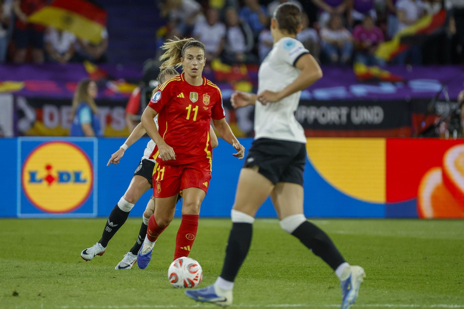 Las mejores imágenes de la semifinal Alemania - España de la Eurocopa femenina