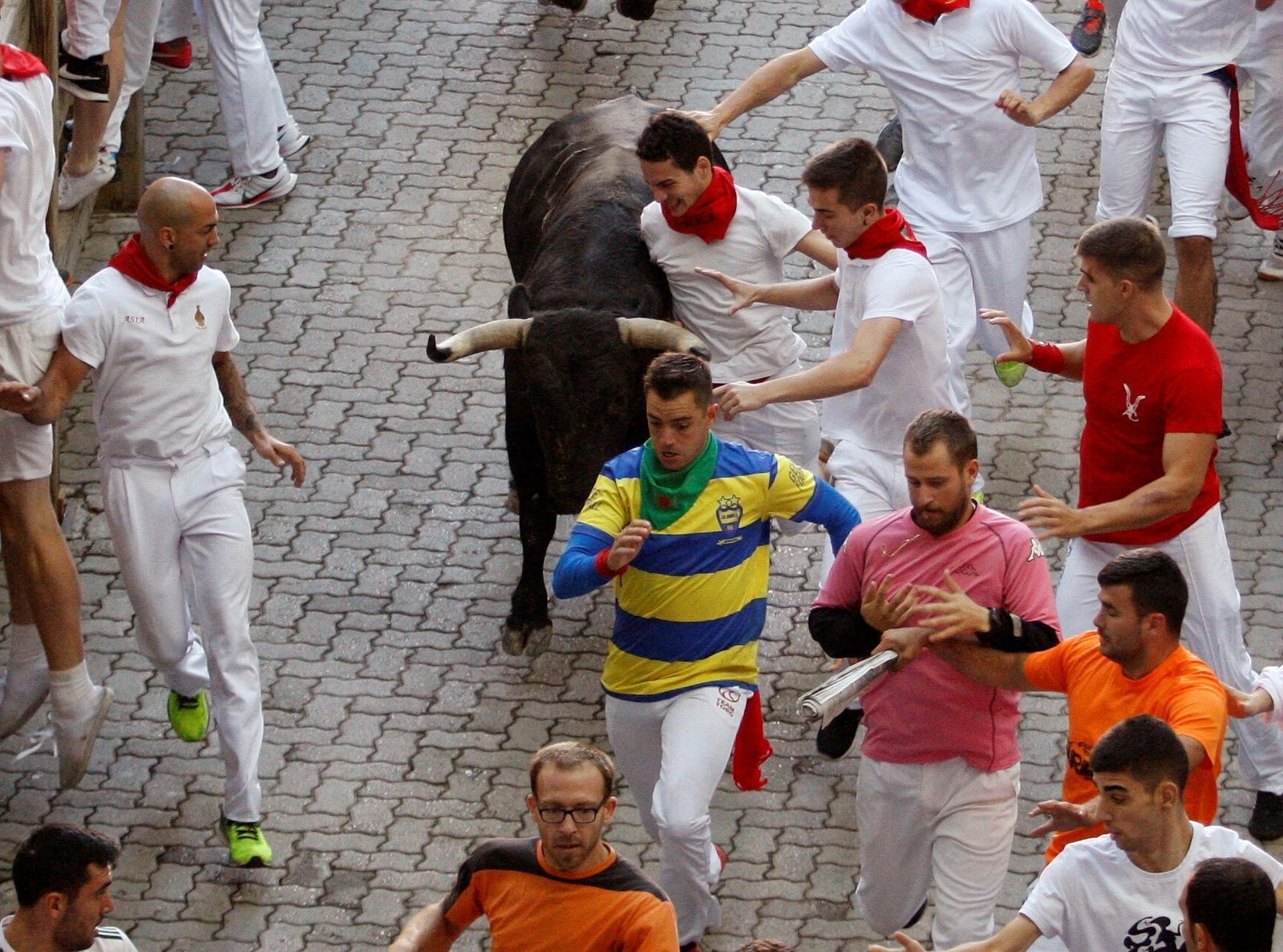 Las imágenes del sexto encierro de San Fermín 2019
