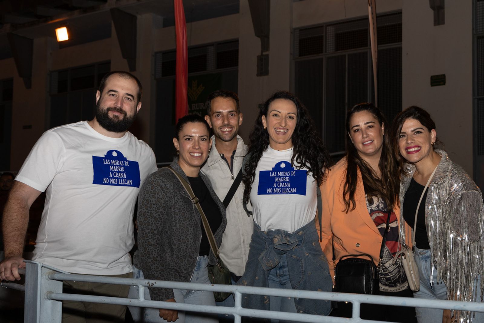 Feria de noche de San Lucas, Concierto de La Plazuela y La Mona Chita Rock, en imágenes