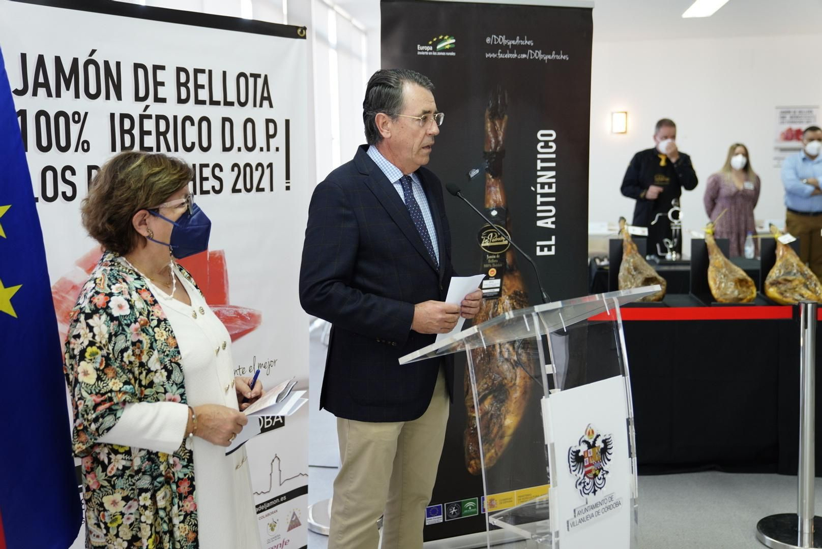 El inicio de la Feria del Jamón de Villanueva de Córdoba, en fotografías