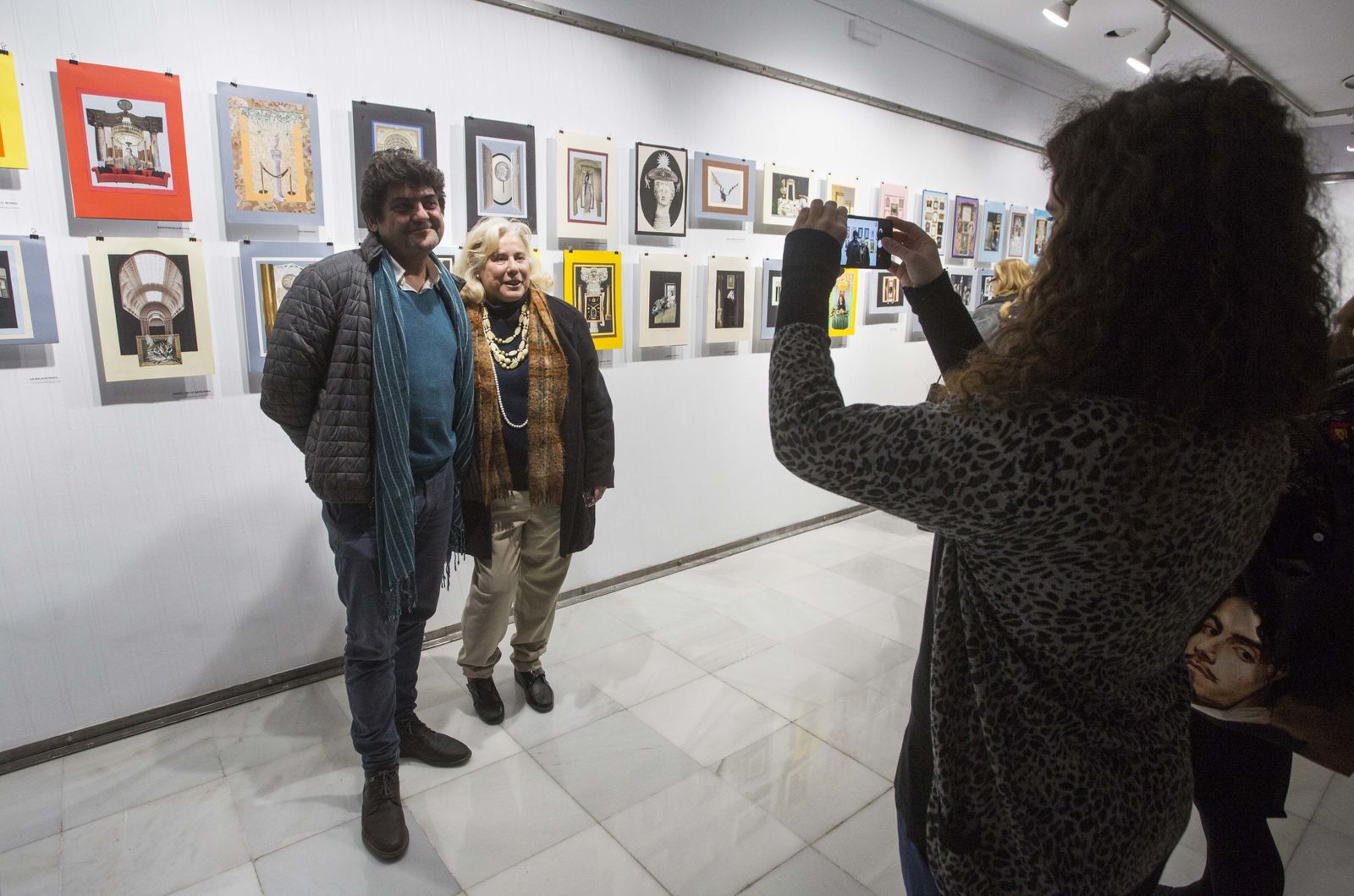Teresa Lafita, fotografiada con el arquitecto Curro Gutiérrez Olivero.