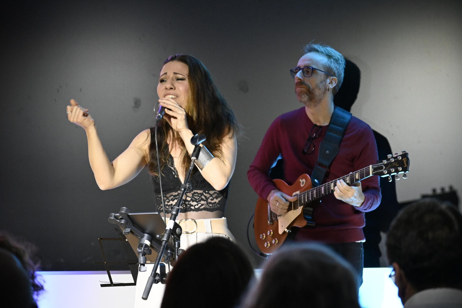 Actuación de Antonia Ferrá dentro del ciclo 'Música y otros ritmos' en imágenes