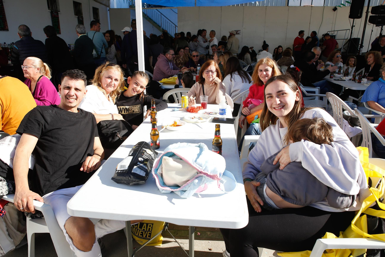 Las fotos de la Olla de San Isidro 2025 en Los Barrios