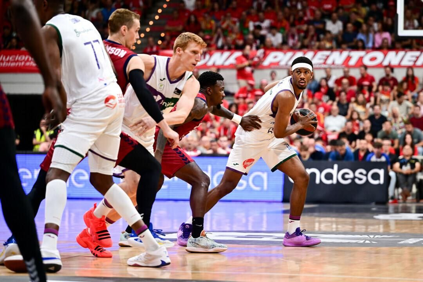 Las fotos del UCAM Murcia - Unicaja, 3º partido de semifinales de la ACB