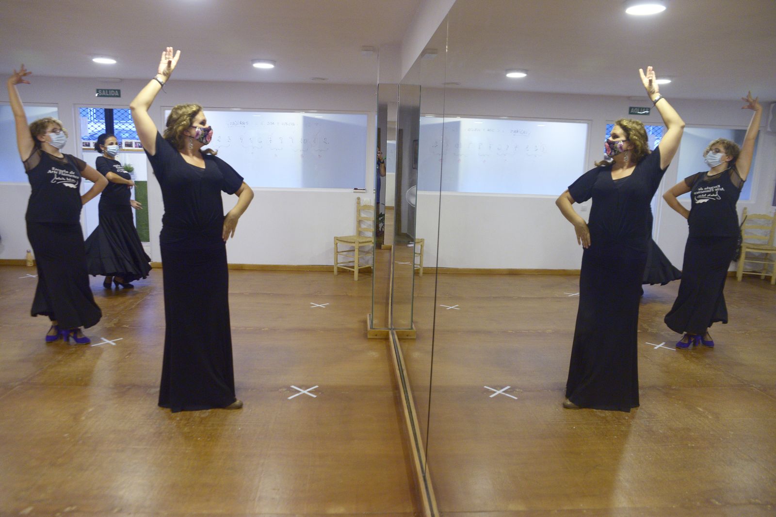 Fotos  de la academia de flamenco de Monika Bellido