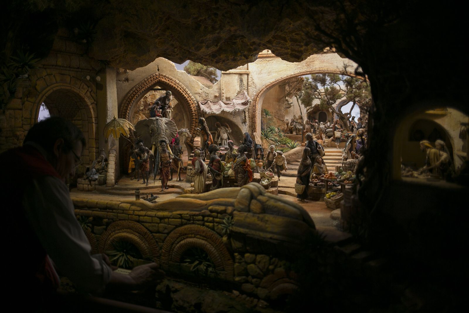 Creación circular que ocupa una de las salas al completo.