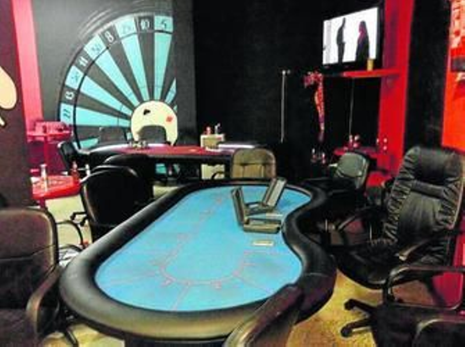 Imagen de archivo del club de póker en el que intervino la Policía en febrero.