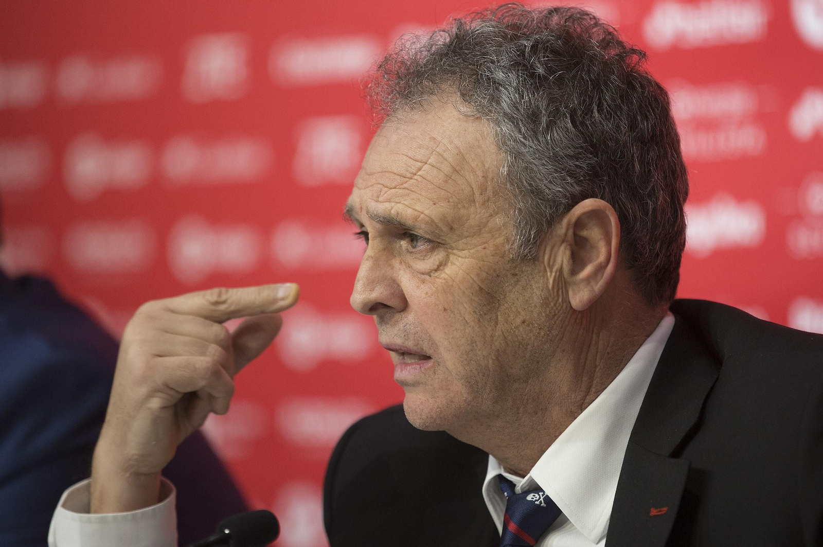 Las imágenes de la presentación de Wöber