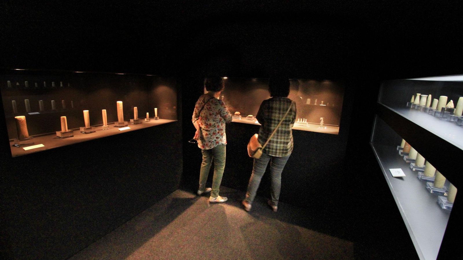 Exposición prehistórica 'Ídolos' en Huelva Exposición prehistórica 'Ídolos' en Huelva