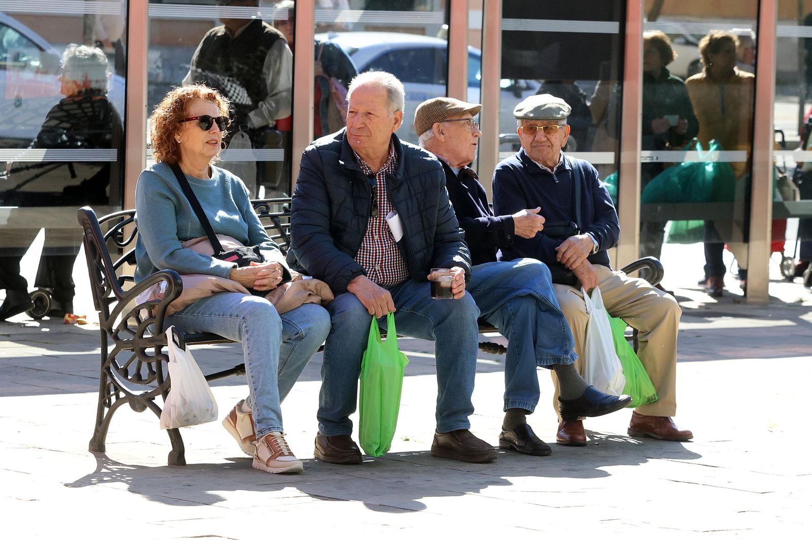 Imágenes del ambiente en la mañana del sábado en Huelva