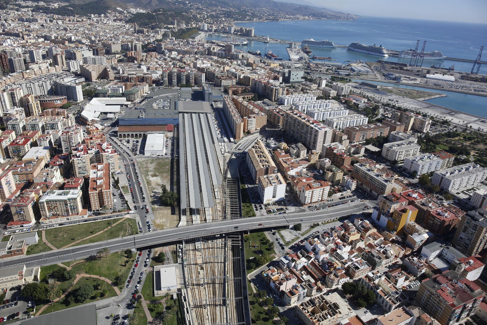 Vista aérea de la estación de trenes Málaga María Zambrano.