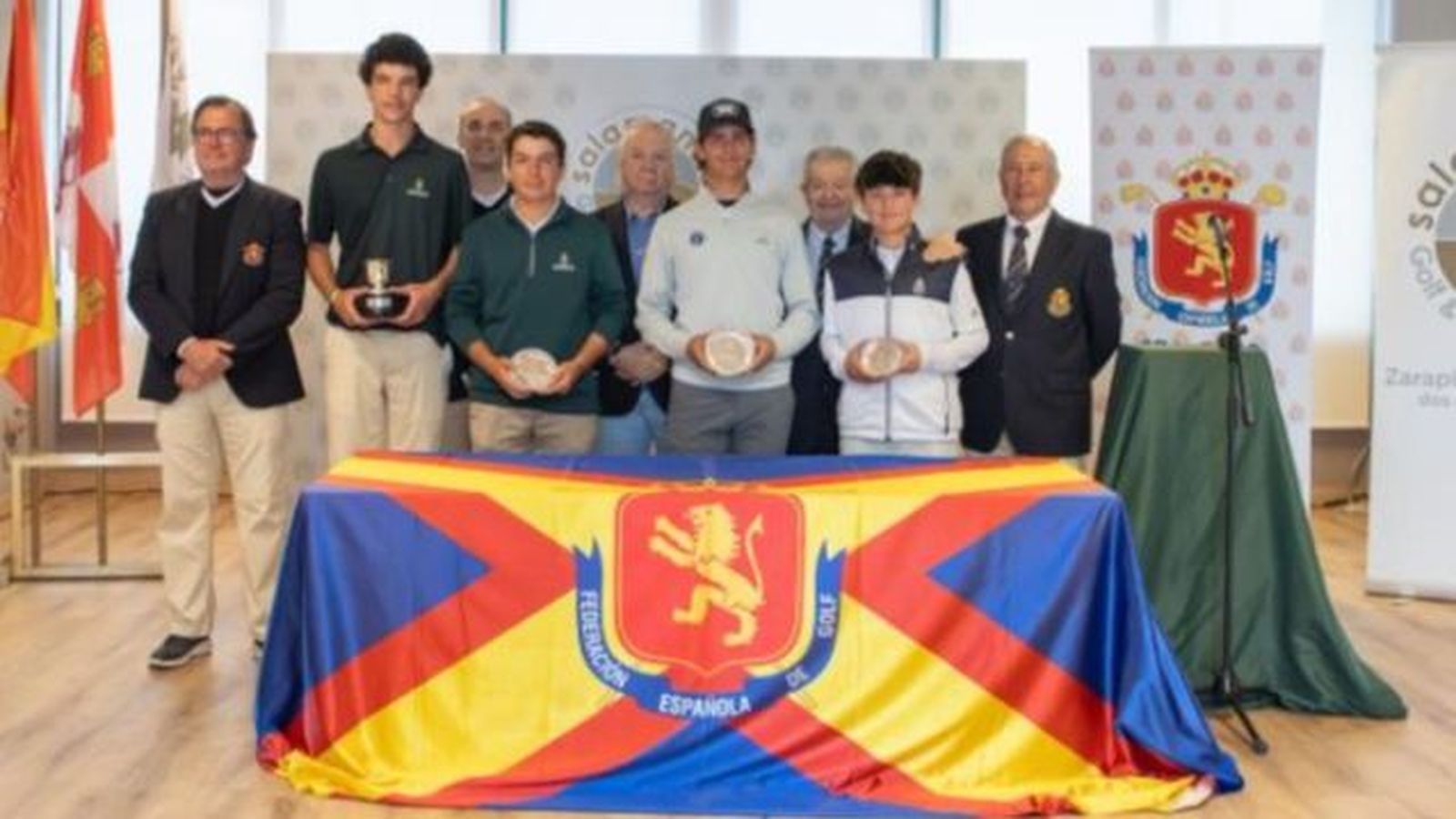 Entrega de trofeos del Nacional Juvenil masculino