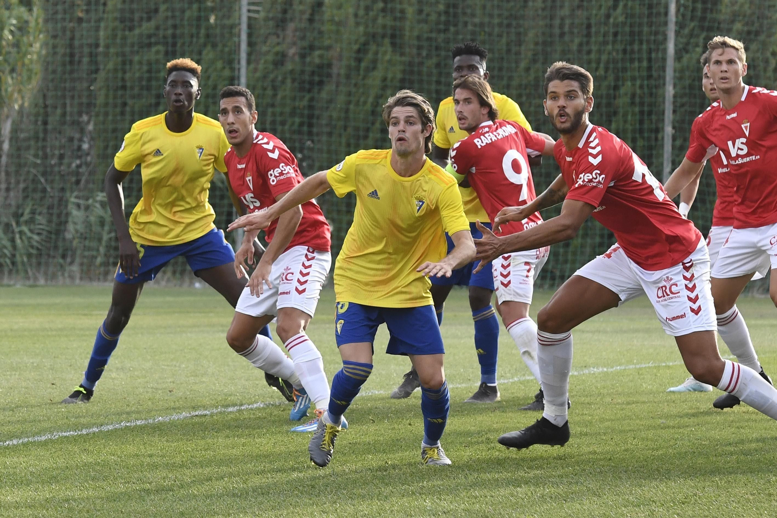 Las imágenes del Cádiz B-Murcia