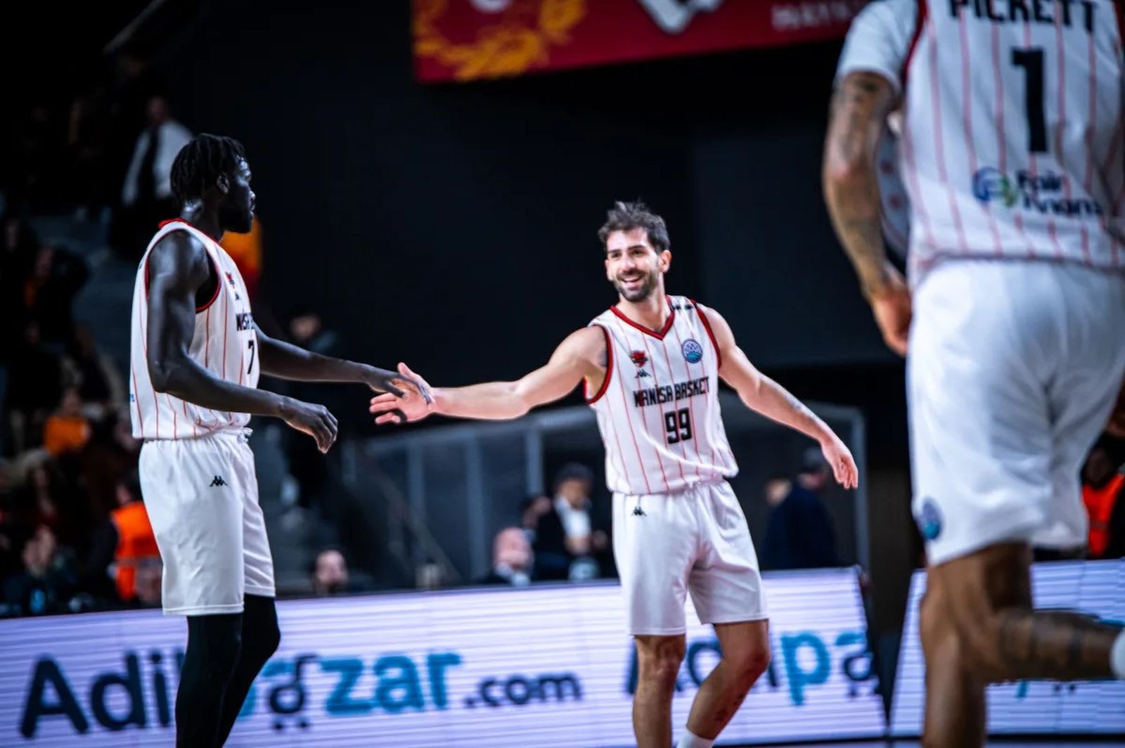 BCL, rivales del Unicaja: El Galatasaray gana en la pista del Manisa (xx-xx)