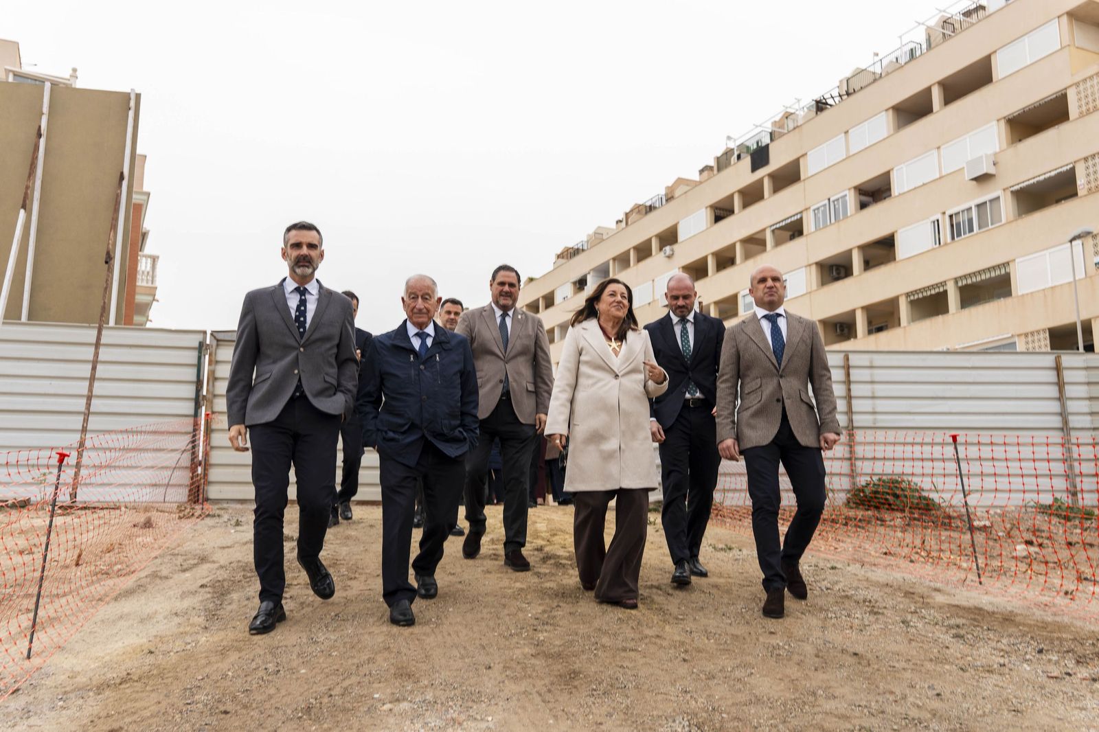 Las mejores imágenes de la colocación de la primera piedra del nuevo IES Las Marinas de Roquetas