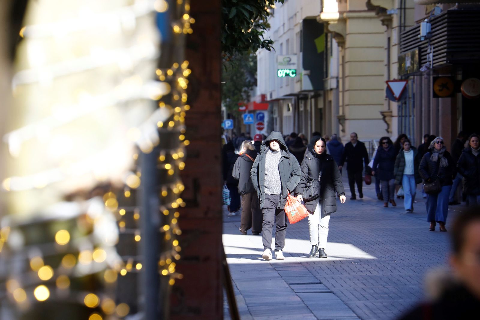 Los cordobeses se lanzan a por las rebajas de invierno, en imágenes