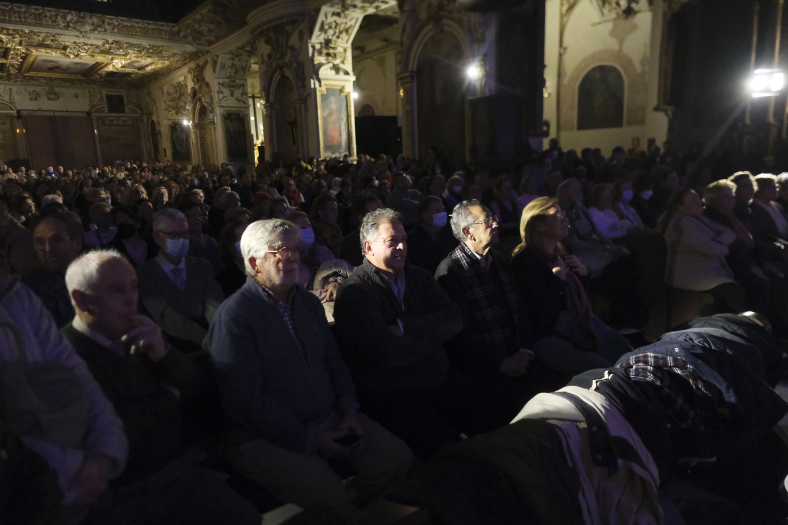 La zambomba flamenca con María José Santiago en Córdoba, en fotografías
