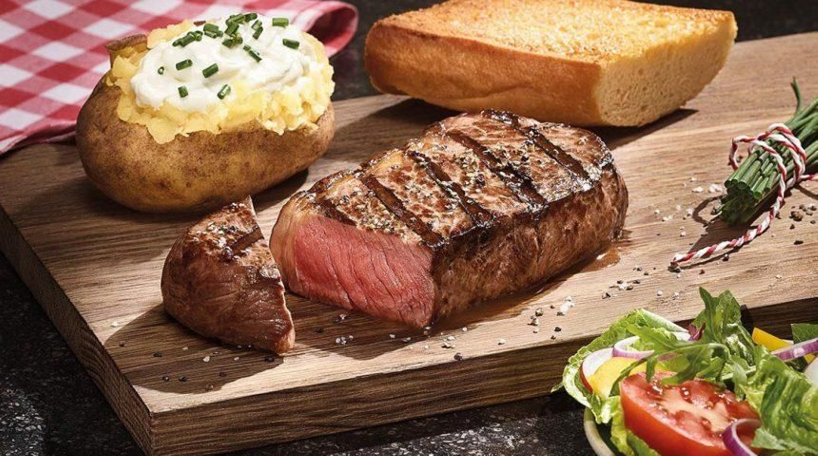 Uno de los platos que pueden probarse en Block House.