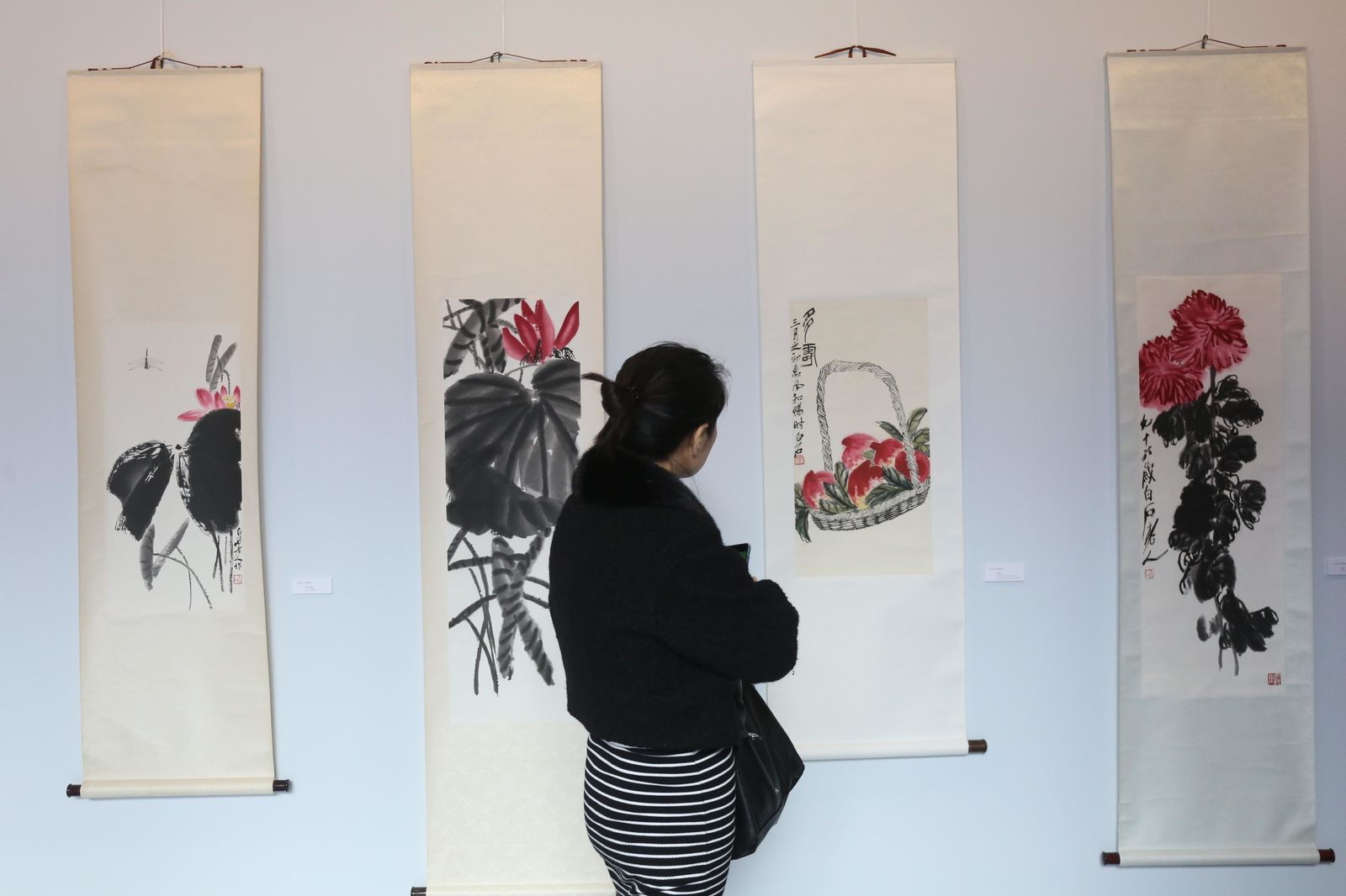 Algunas obras de Qi Baishi, en la exposición del Museum Jorge Rando.