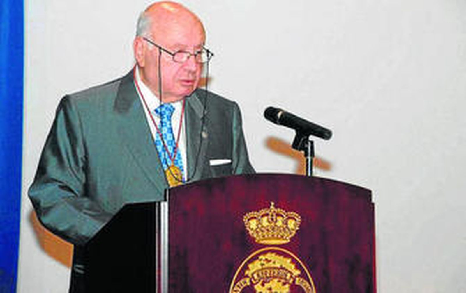 El magistrado Manuel Zambrano Ballester, durante la conferencia.