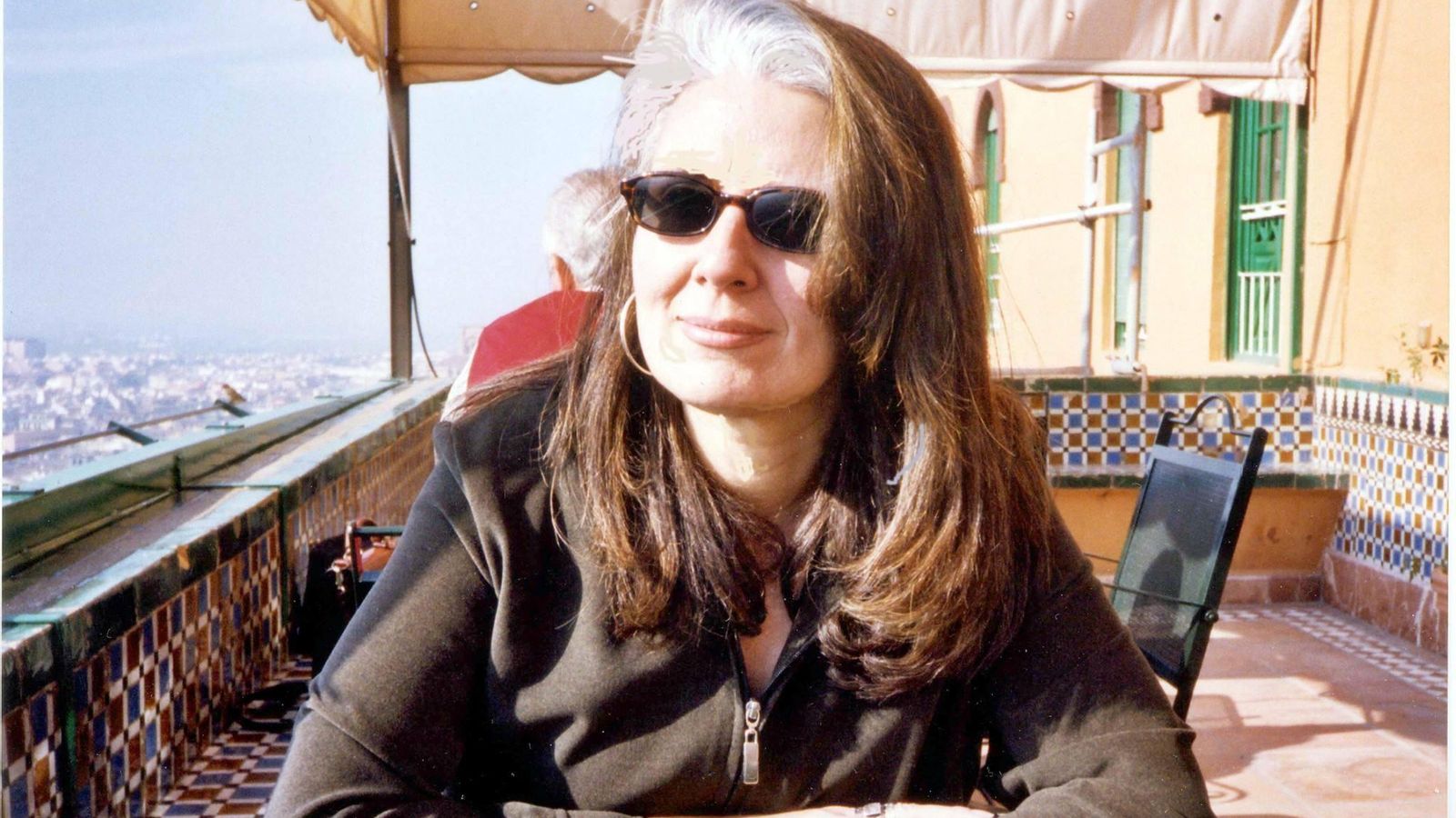 En la terraza del hotel Alhambra Palace.