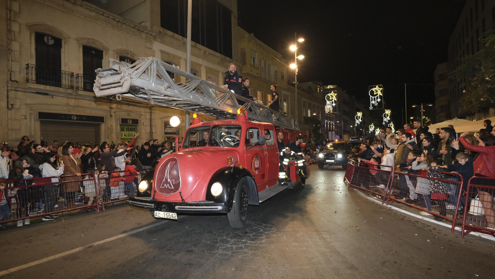 Imágenes de la Cabalgata de los Reyes Magos en Almería