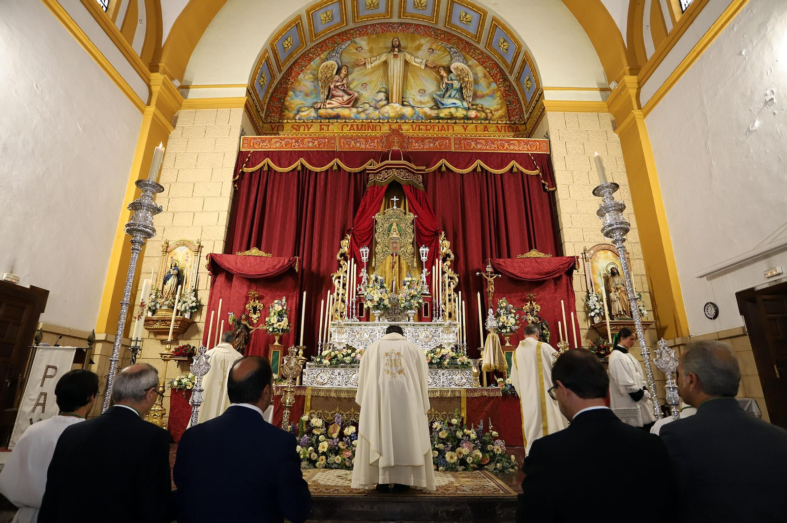 Imágenes de la función y traslado de la Hermandad del Rocío de Huelva