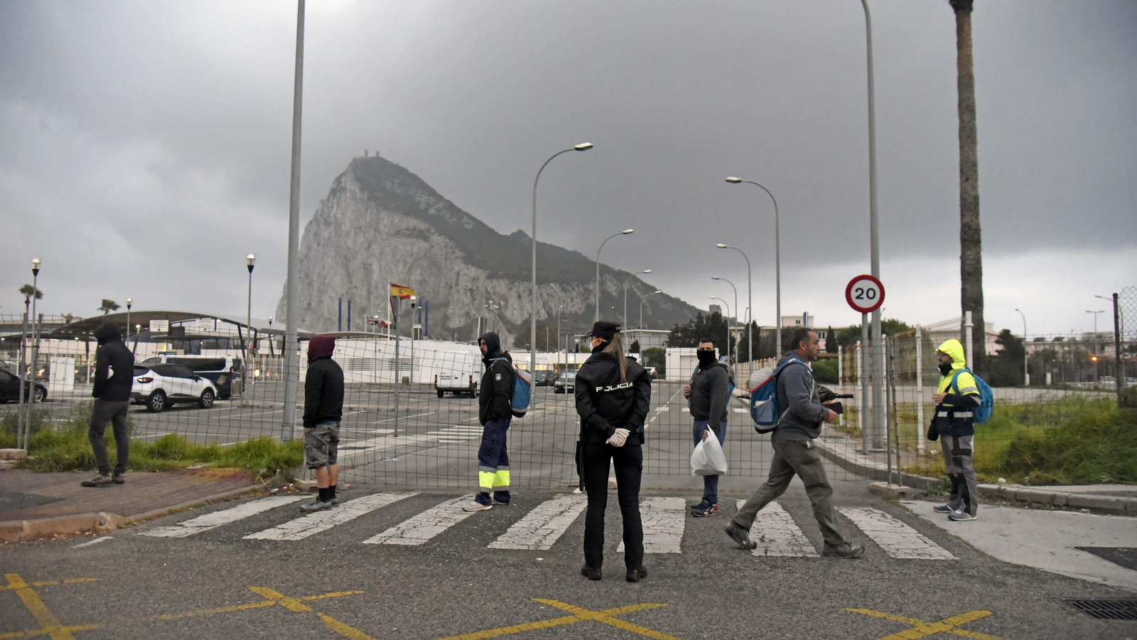 Las fotos de un día laborable en Gibraltar durante el coronavirus