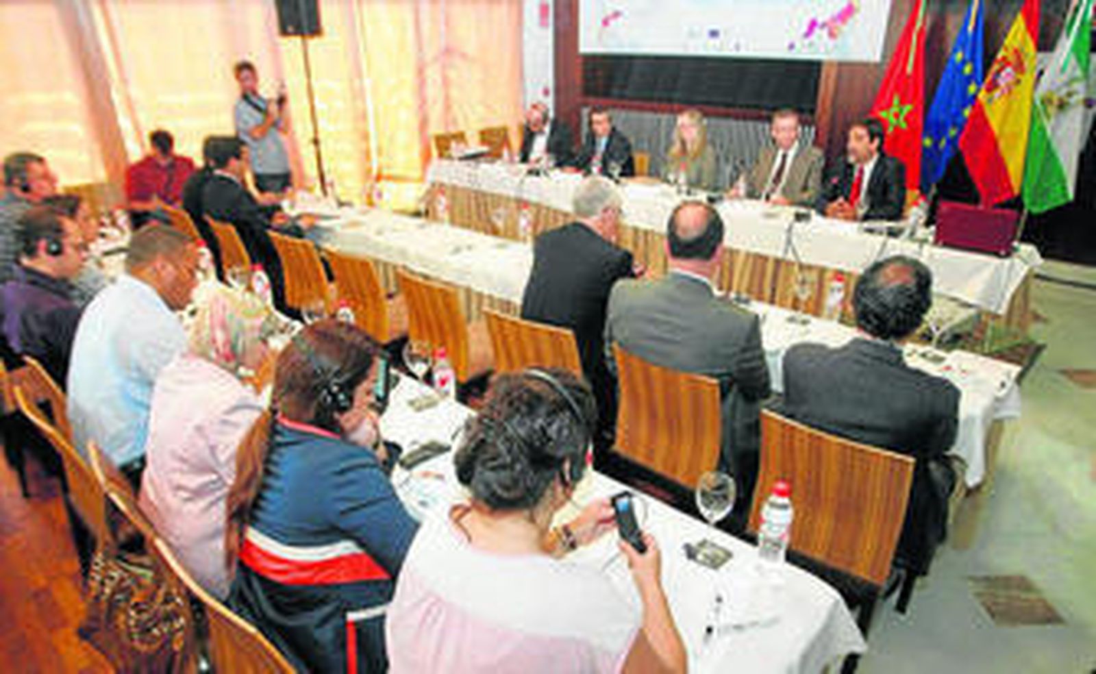 Una treintena de participantes de Marruecos, Argelia y España, en el ecuentro que analiza el Mar de Alborán.