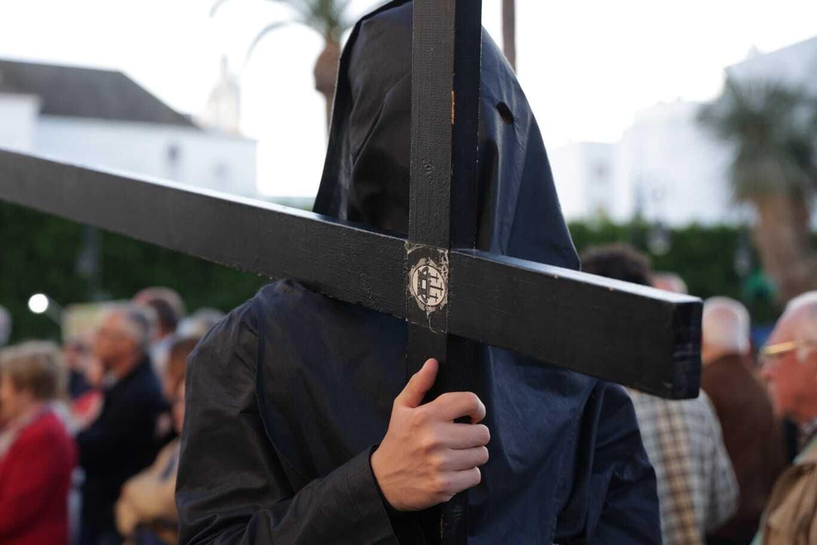 Las imágenes de la procesión del Santo Entierro de la Semana Santa de San Fernando 2023