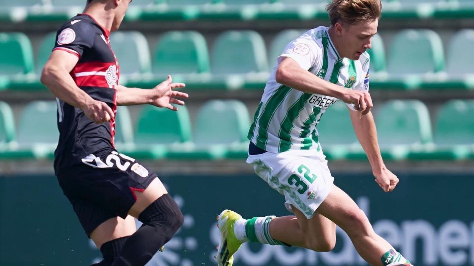 Jesús Rodríguez, durante un partido con el Betis Deportivo.
