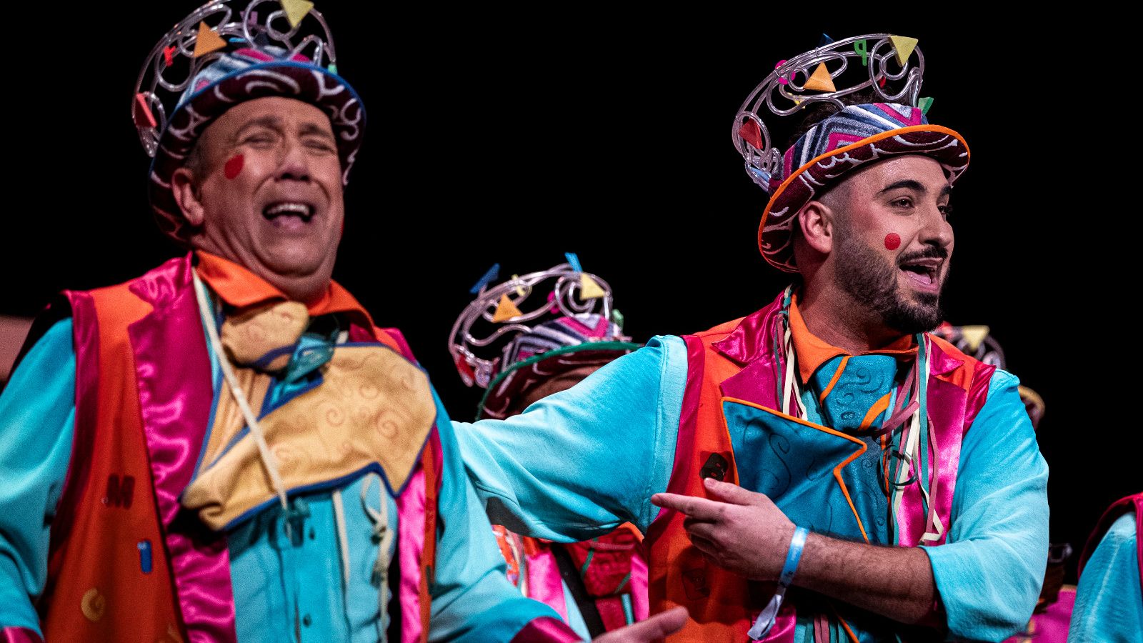 Búscate entre las mejores imágenes de la decimoctava sesión de preliminares del COAC 2025