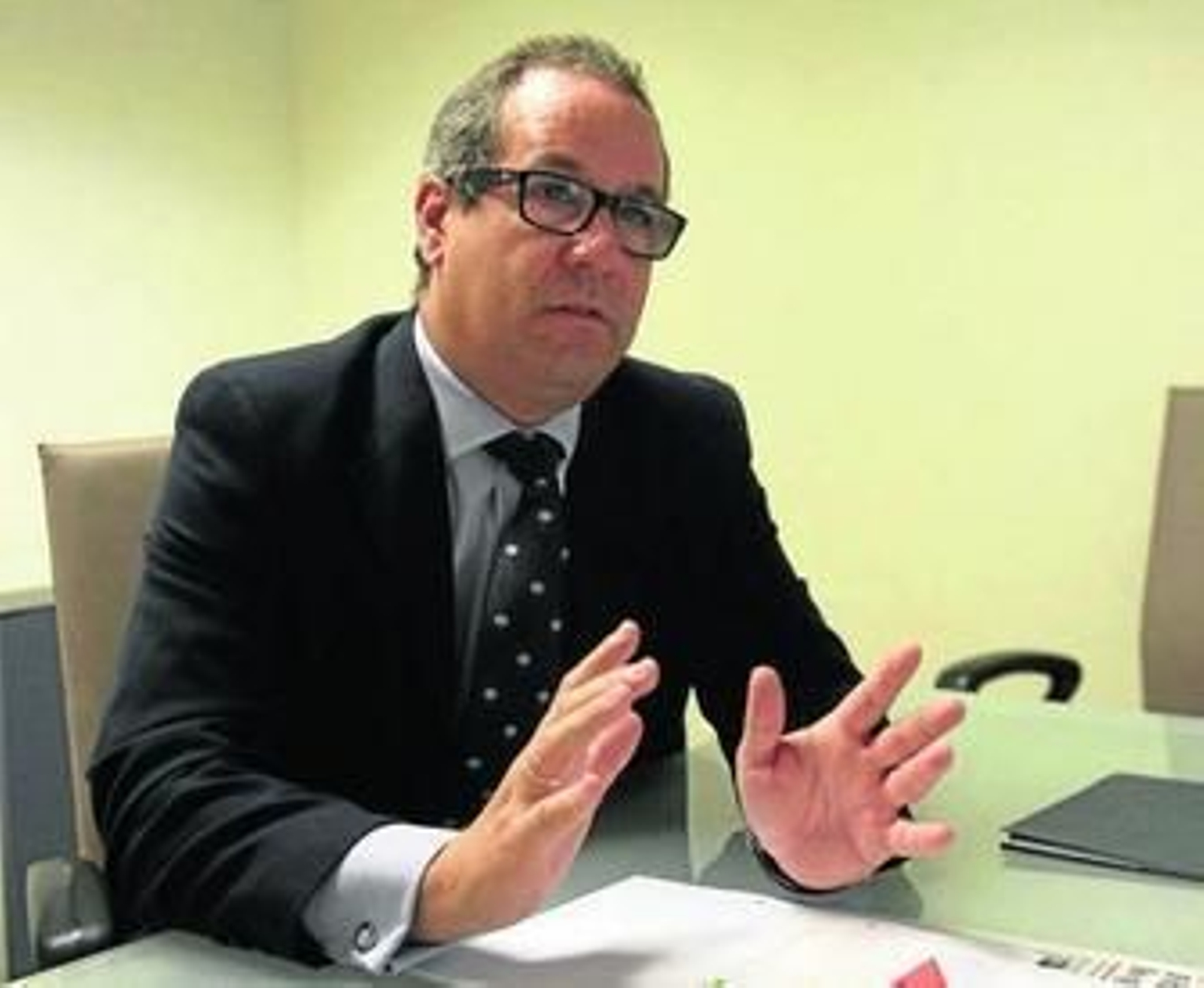 Julio Pino, durante un momento de la entrevista.