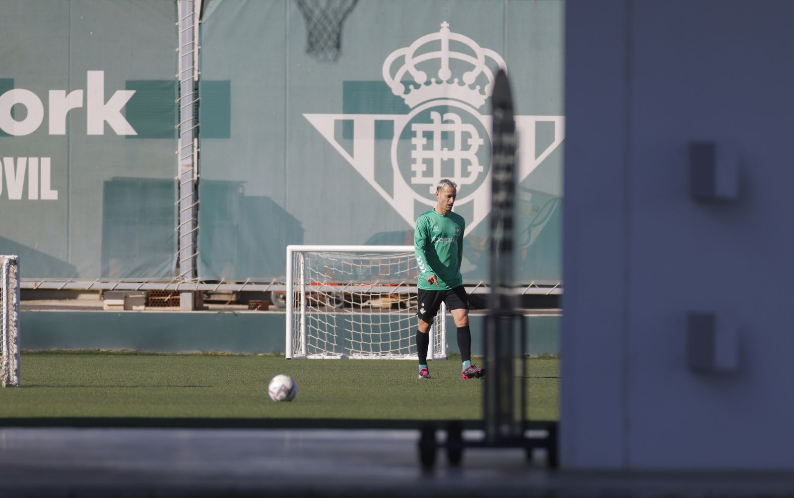 Canales, en un momento del entrenamiento en solitario de este pasado viernes en la ciudad deportiva.