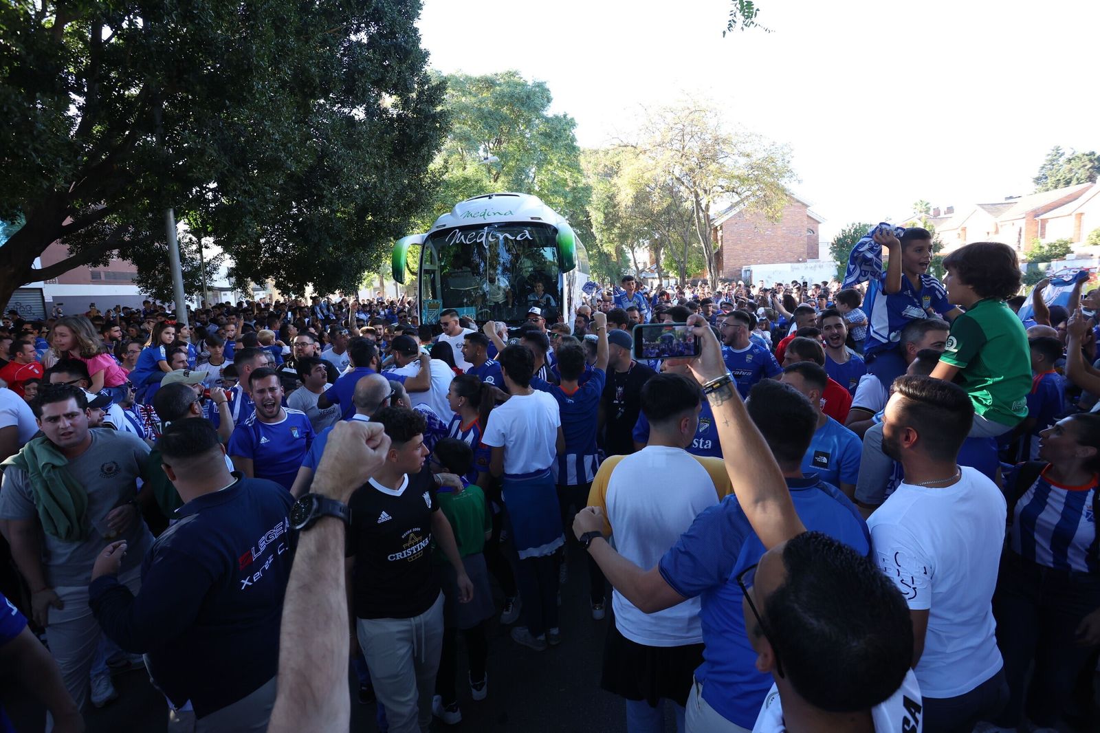Así ha sido el recibimiento al Xerez CD en los aledaños de Chapín para el derbi
