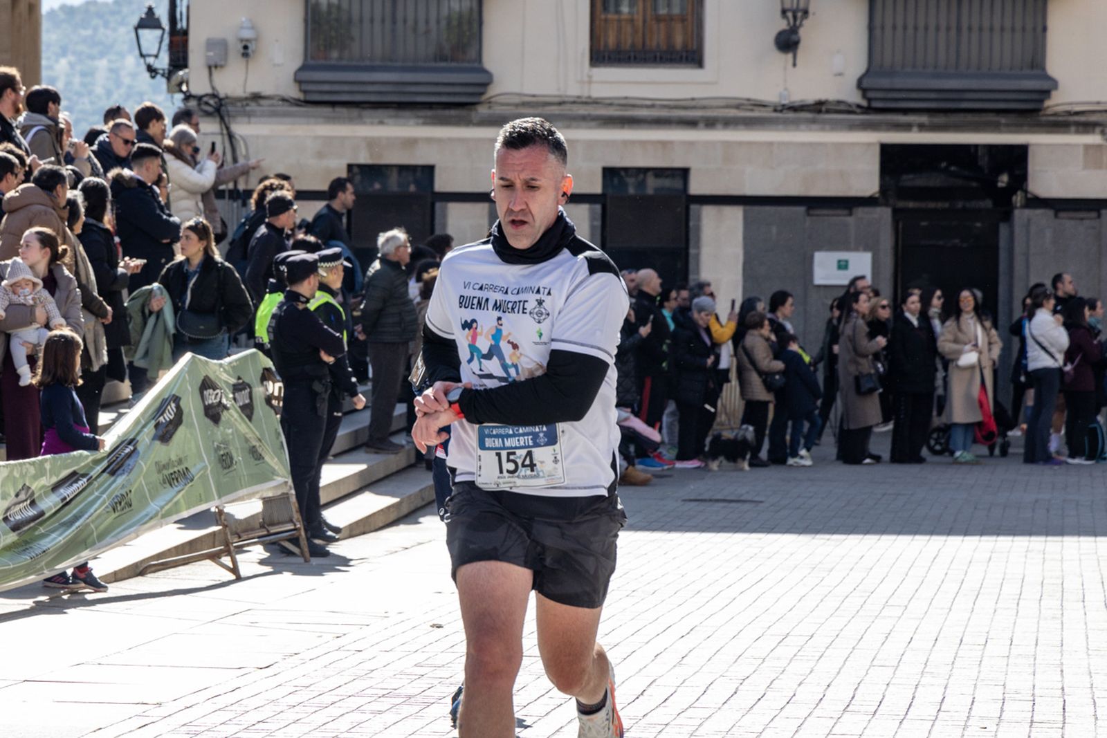 En imágenes: deporte y solidaridad se dan la mano en la VI Carrera-Caminata de la Hermandad de la Buena Muerte (2)