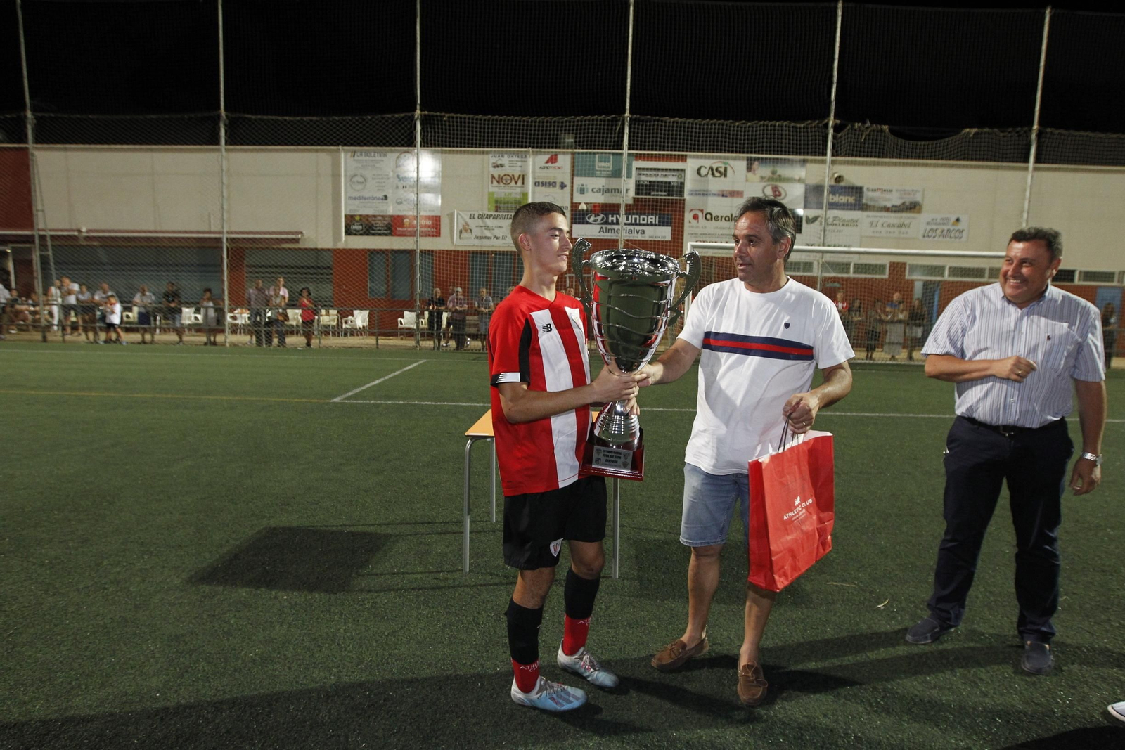 Las imágenes del VII Trofeo de Feria de Fútbol Juvenil 'I Memorial Juan Oncala'