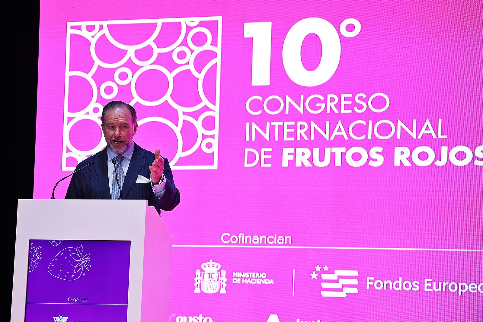 Imágenes de la inauguración del X Congreso de Frutos Rojos de Huelva