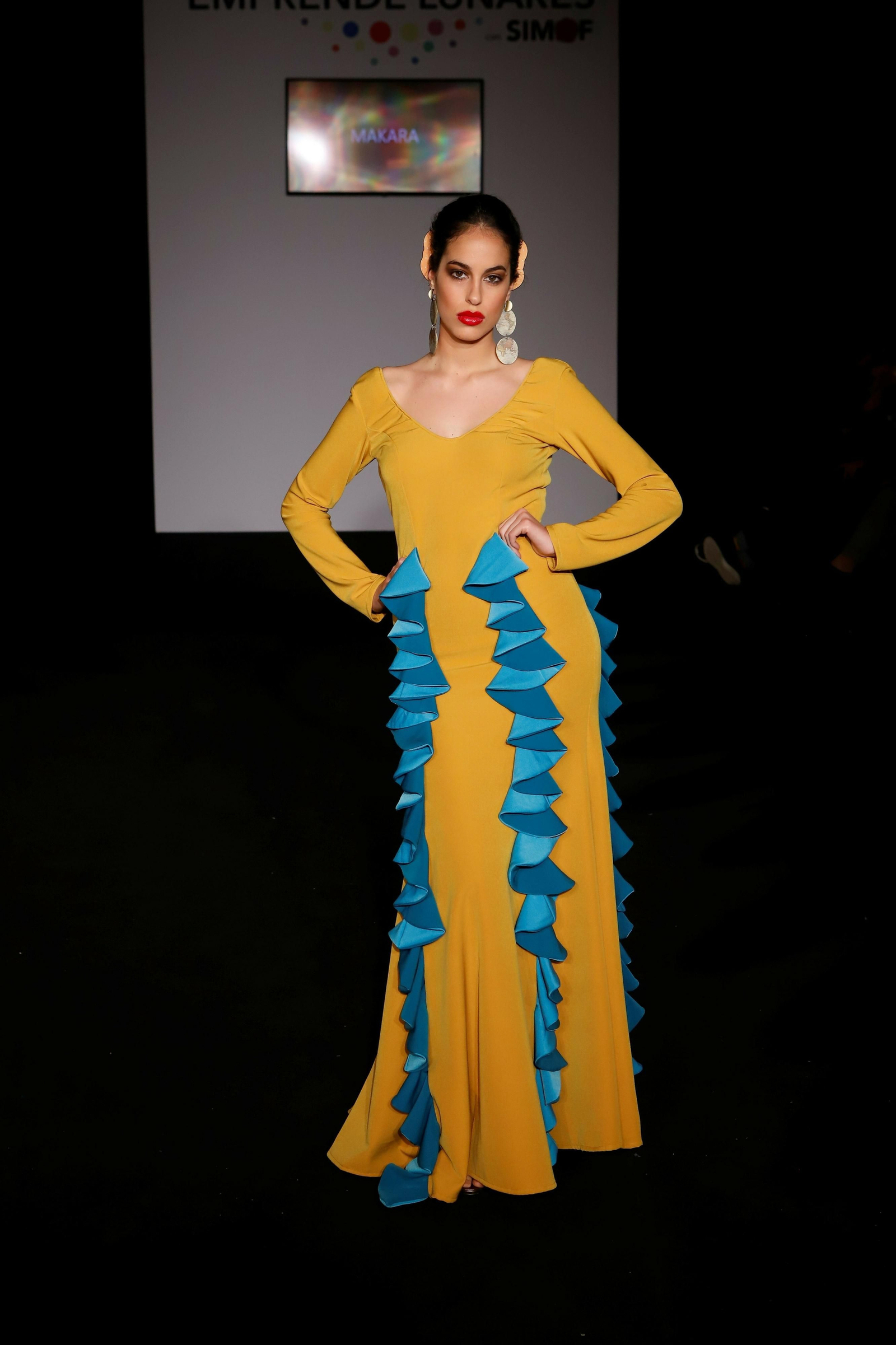 Desfile de Makara en Emprende Lunares 2020