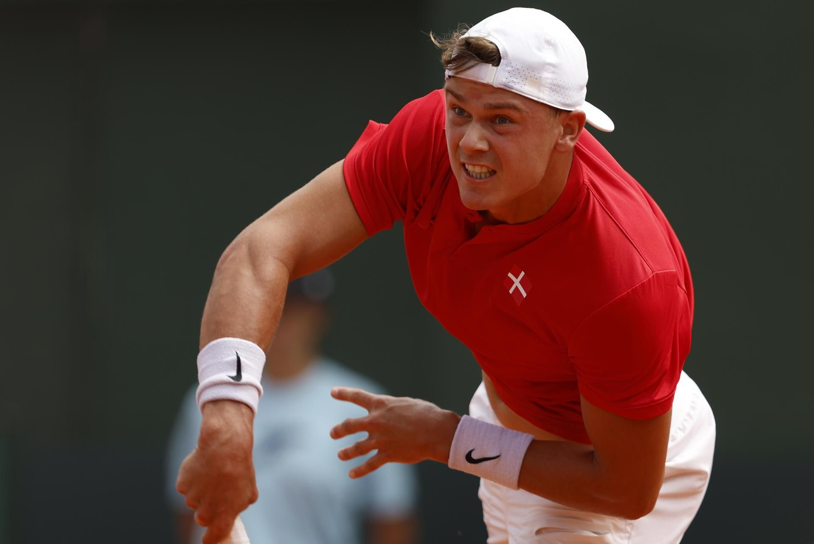 Un Pedro Martínez impecable iguala la eliminatoria de Copa Davis en Marbella (6-1, 4-6 y 7-6)