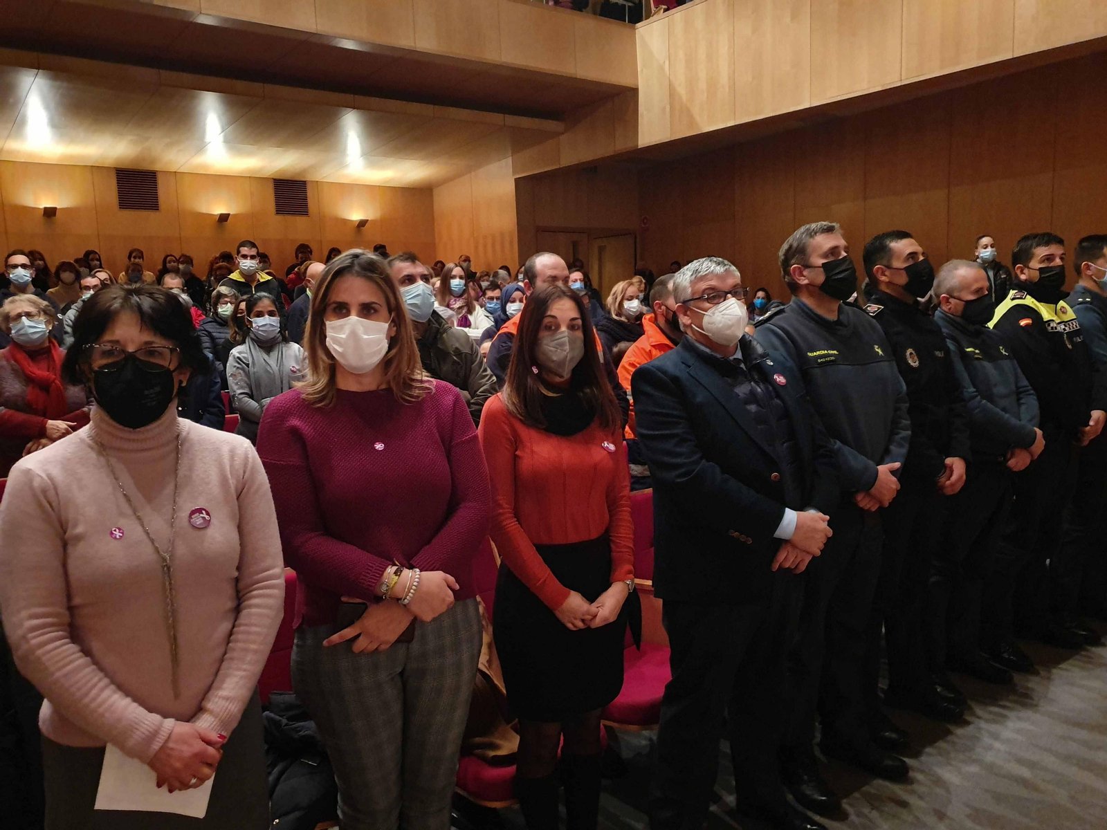Fotos: las imágenes de la mañana del Día Internacional por la Eliminación de la Violencia Contra las Mujeres en Granada