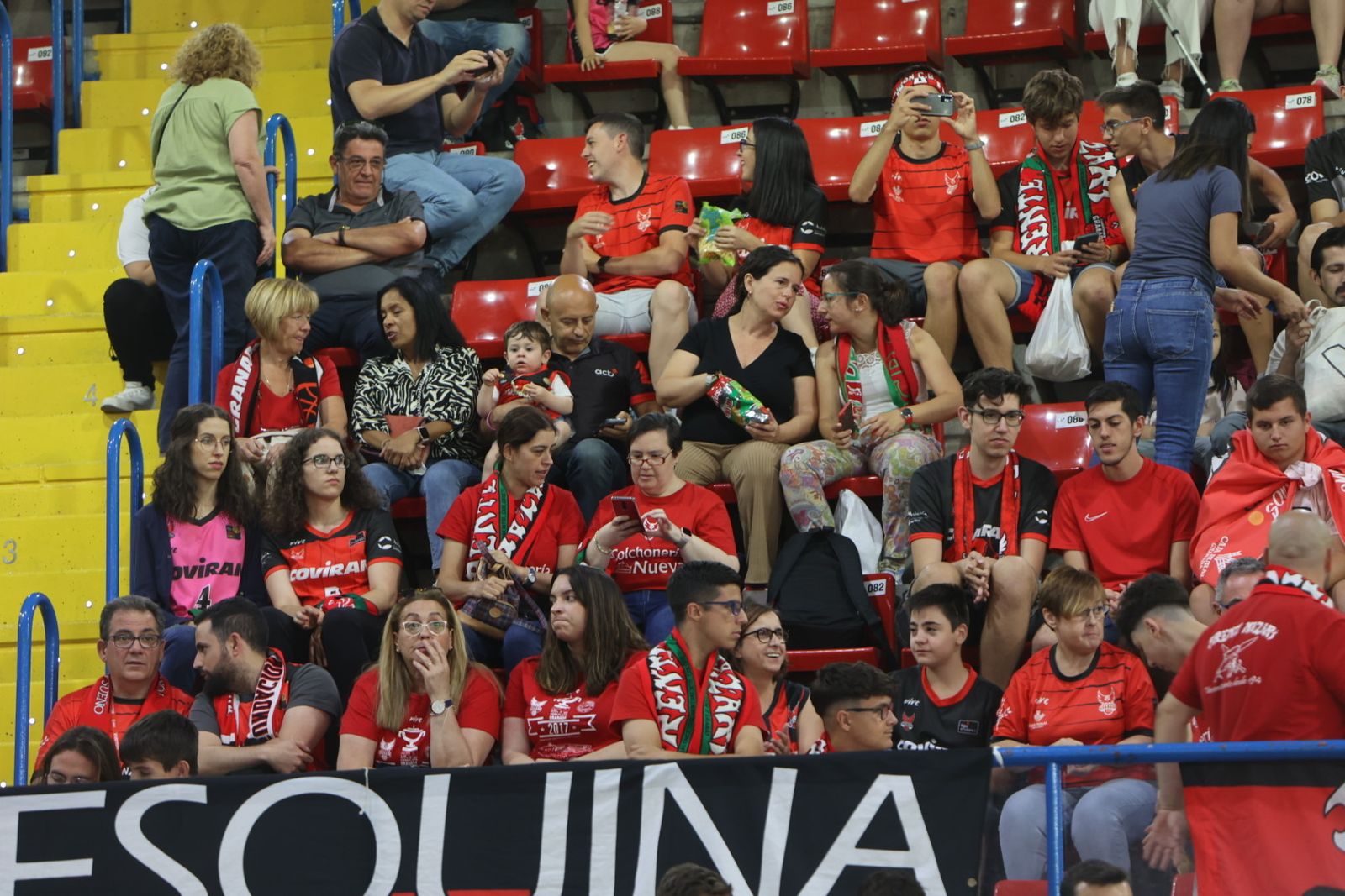 Búscate en el o Betis Granada de baloncesto