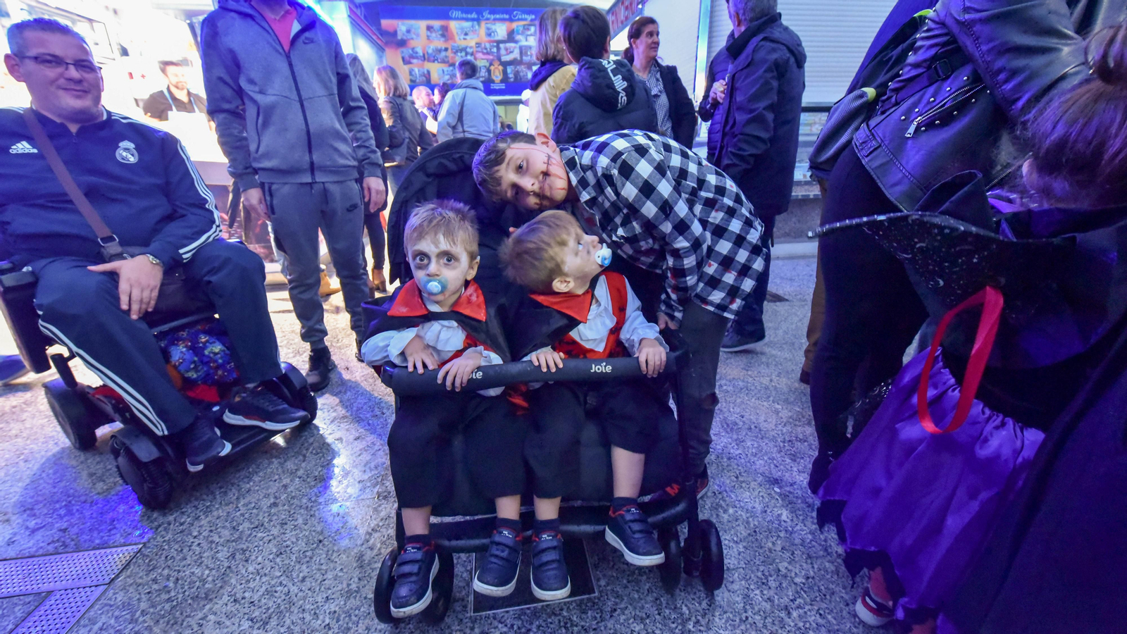 Celebración de Tosantos en Algeciras, en imágenes